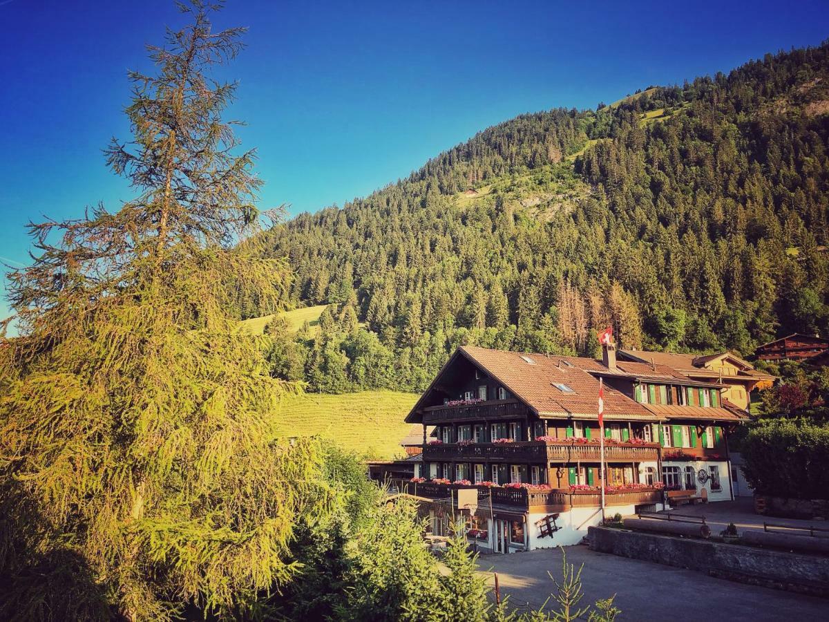 Family B&B Le Vieux Chalet Chateau-d'Oex Buitenkant foto